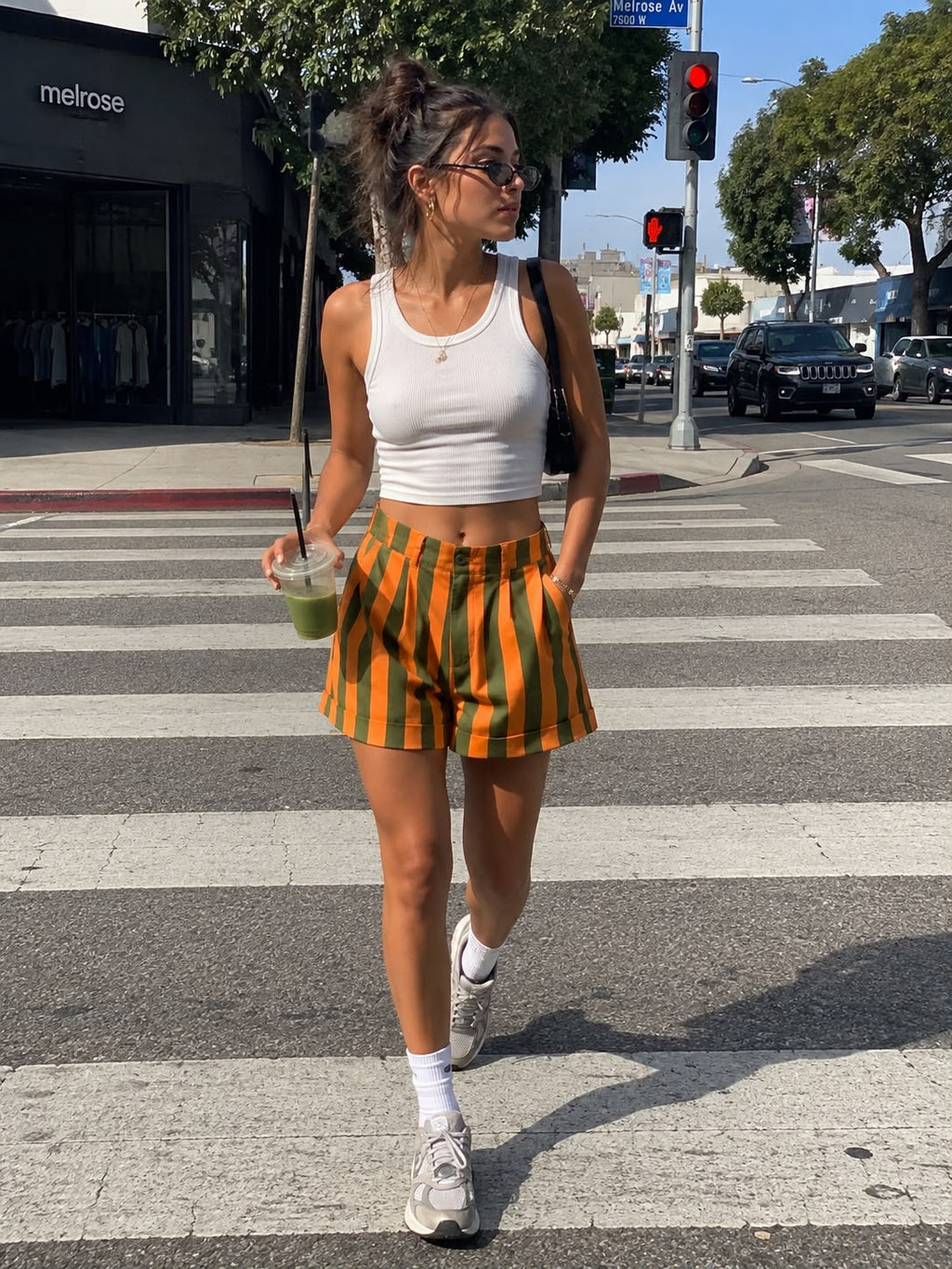 SHORT RAYAS